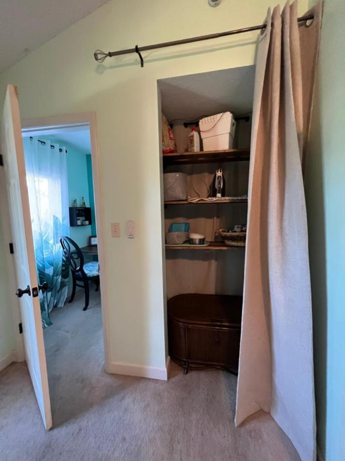 Cozy Loft With Parking And Private Patio W/ Grill Apartman Wilmington  Kültér fotó